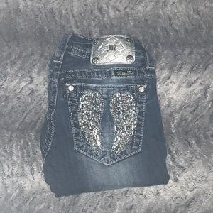 never been worn!! MISS ME JEANS size 25!!!!
